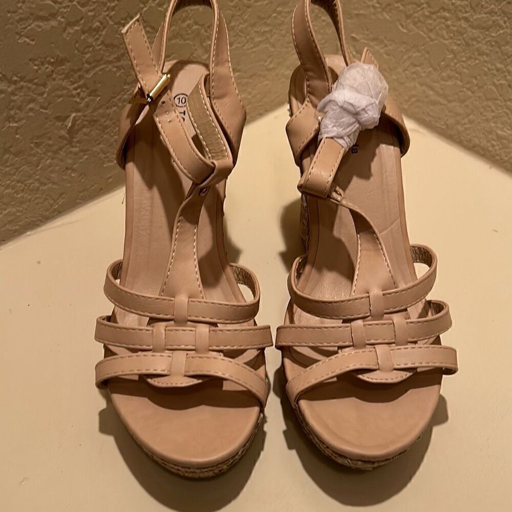 Top Moda Women's 10 Strappy Espadrille Platform Wedge Sandals Blush And Tan New